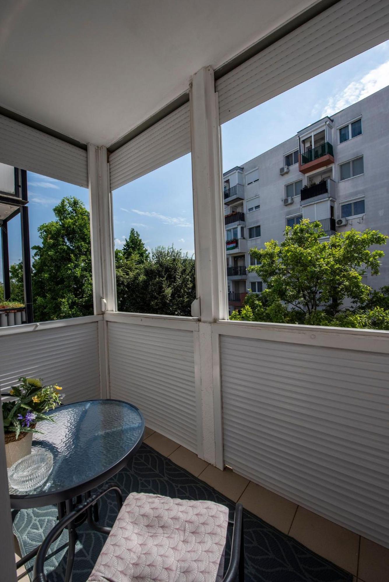 Inci Apartman Pécs Exterior photo