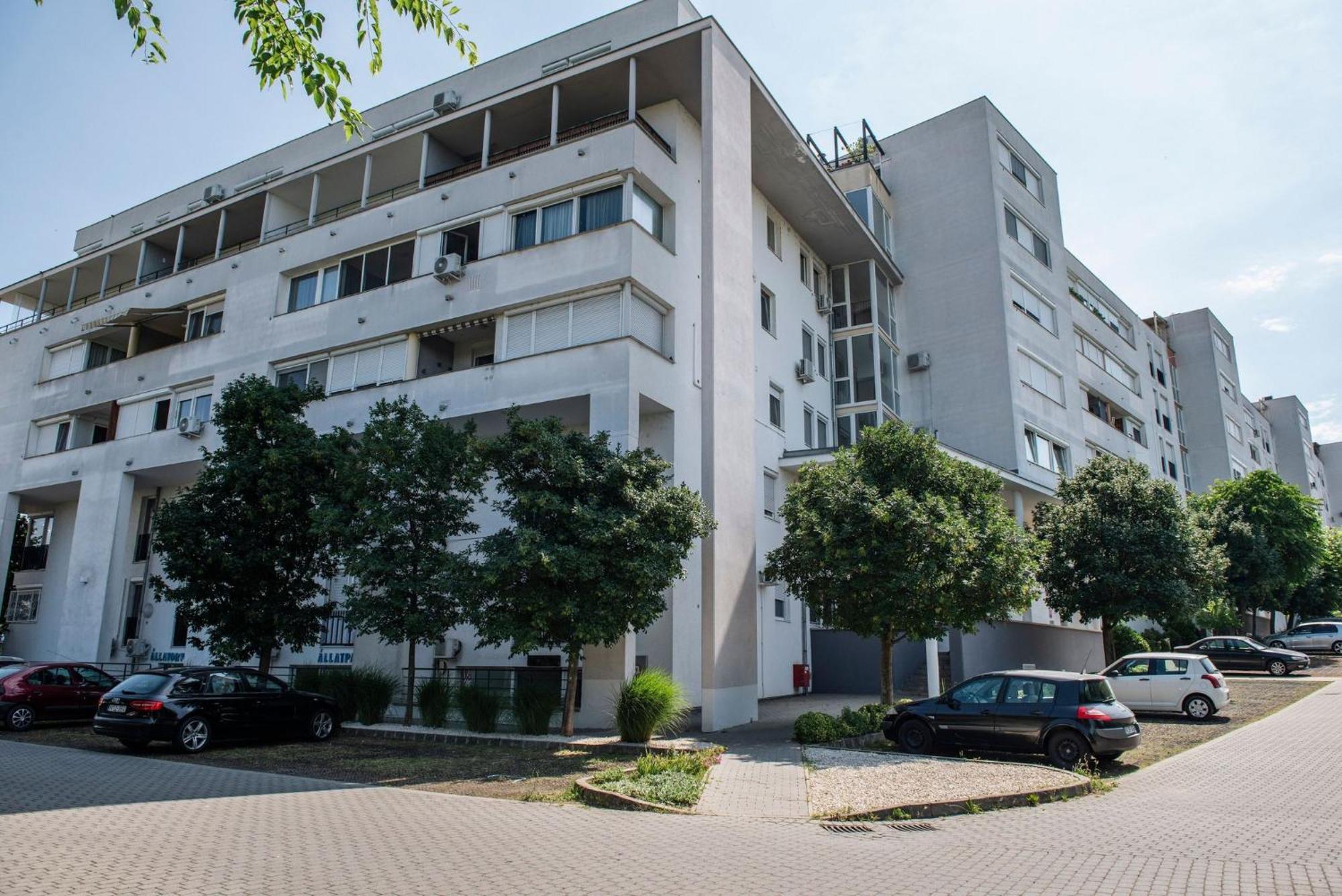Inci Apartman Pécs Exterior photo