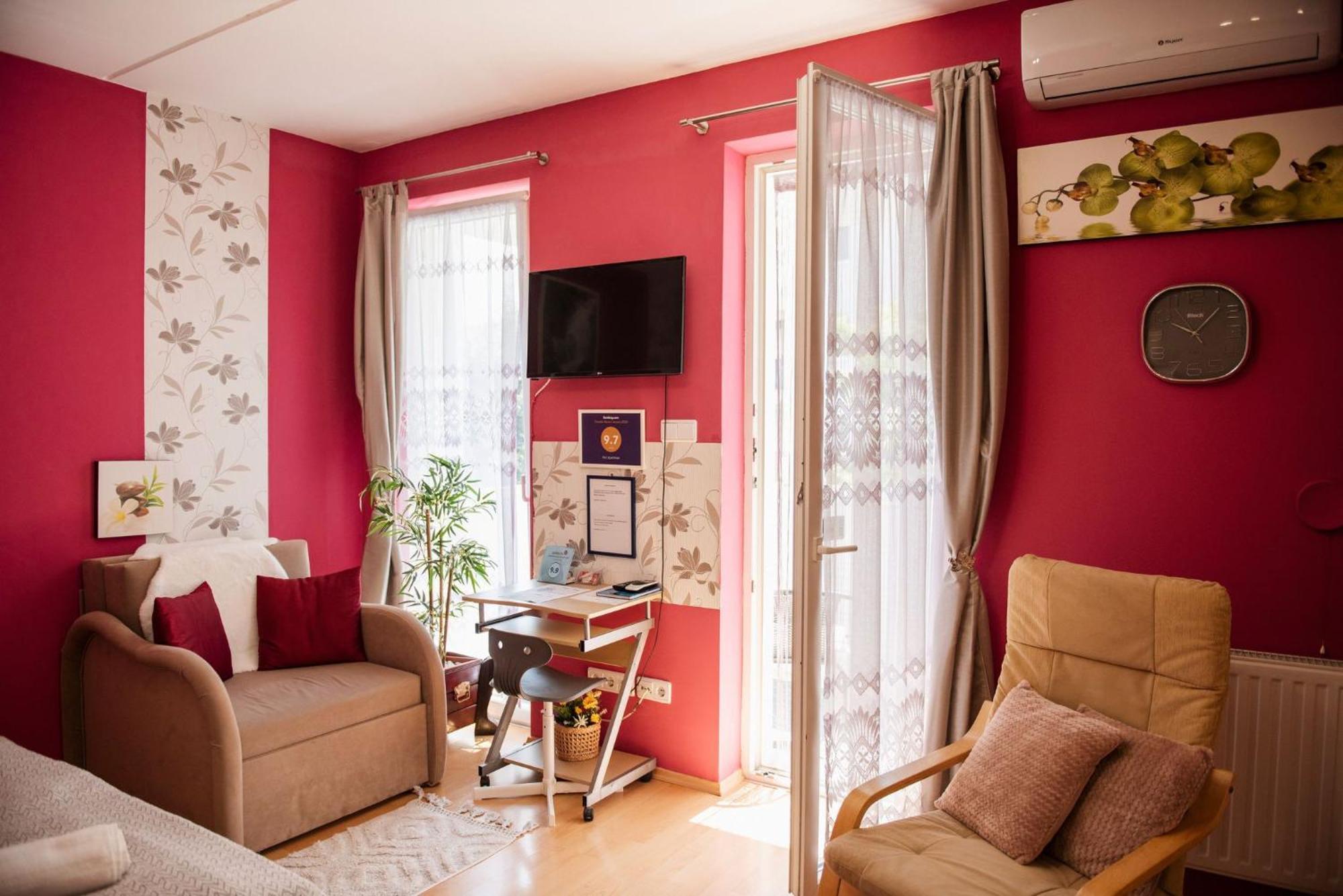 Inci Apartman Pécs Exterior photo